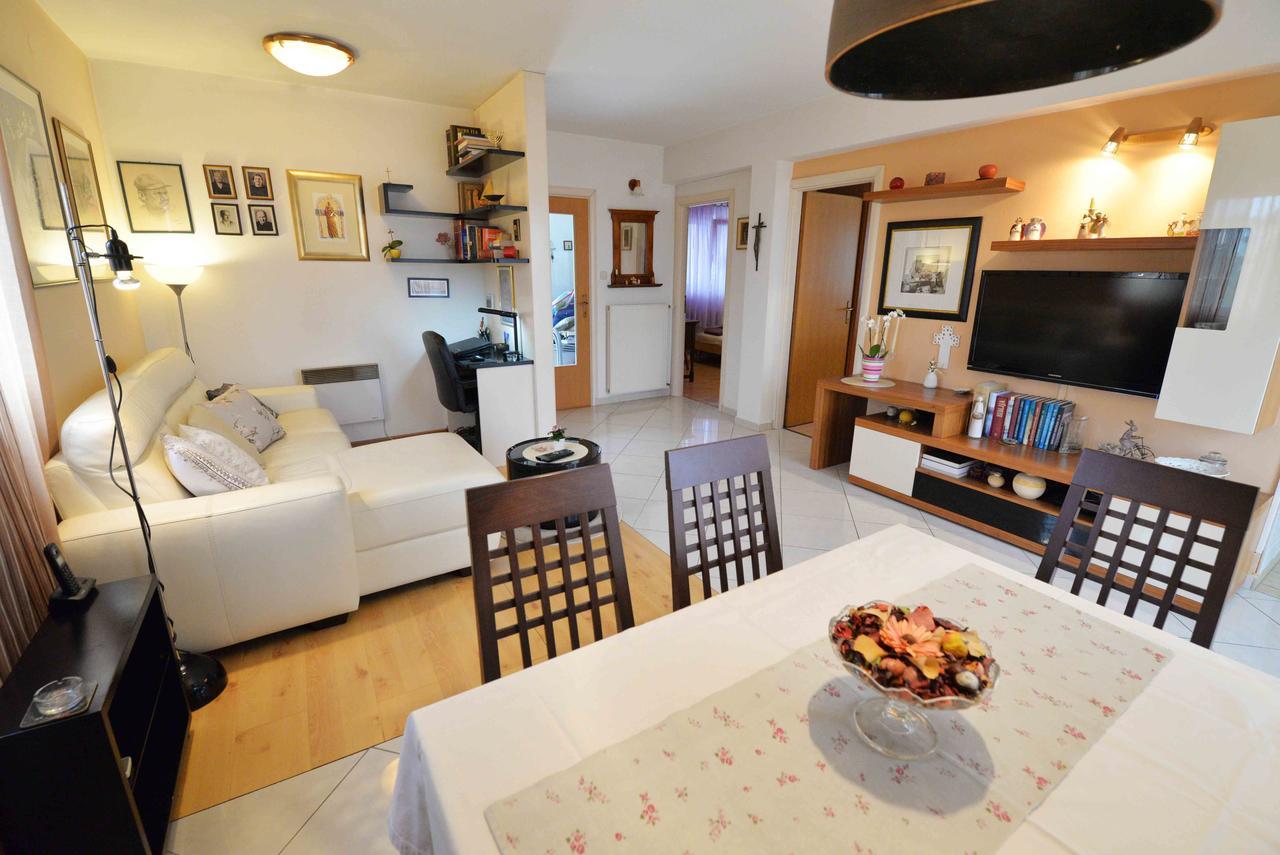 Holiday Apartment Ivan Murter Exterior foto